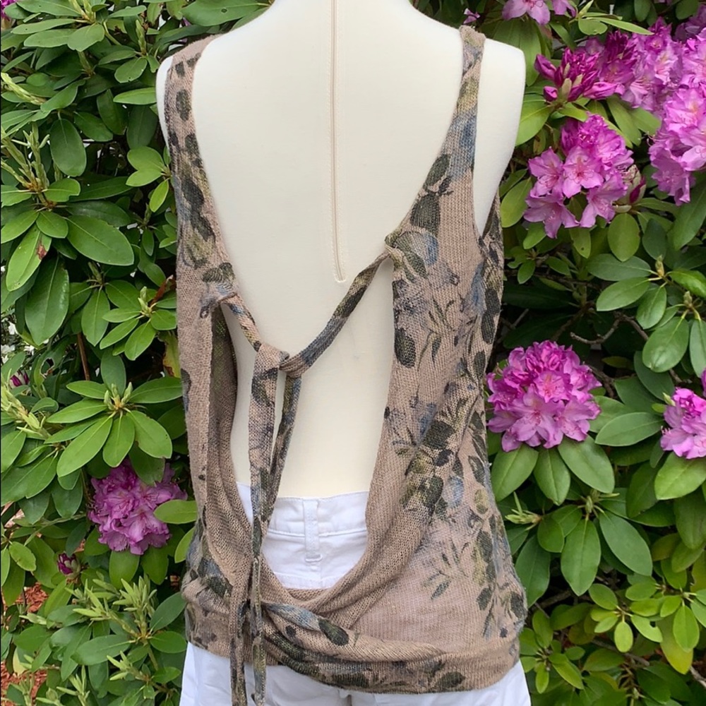 C RUSSE | Open Back Tank - Picture 8 of 9